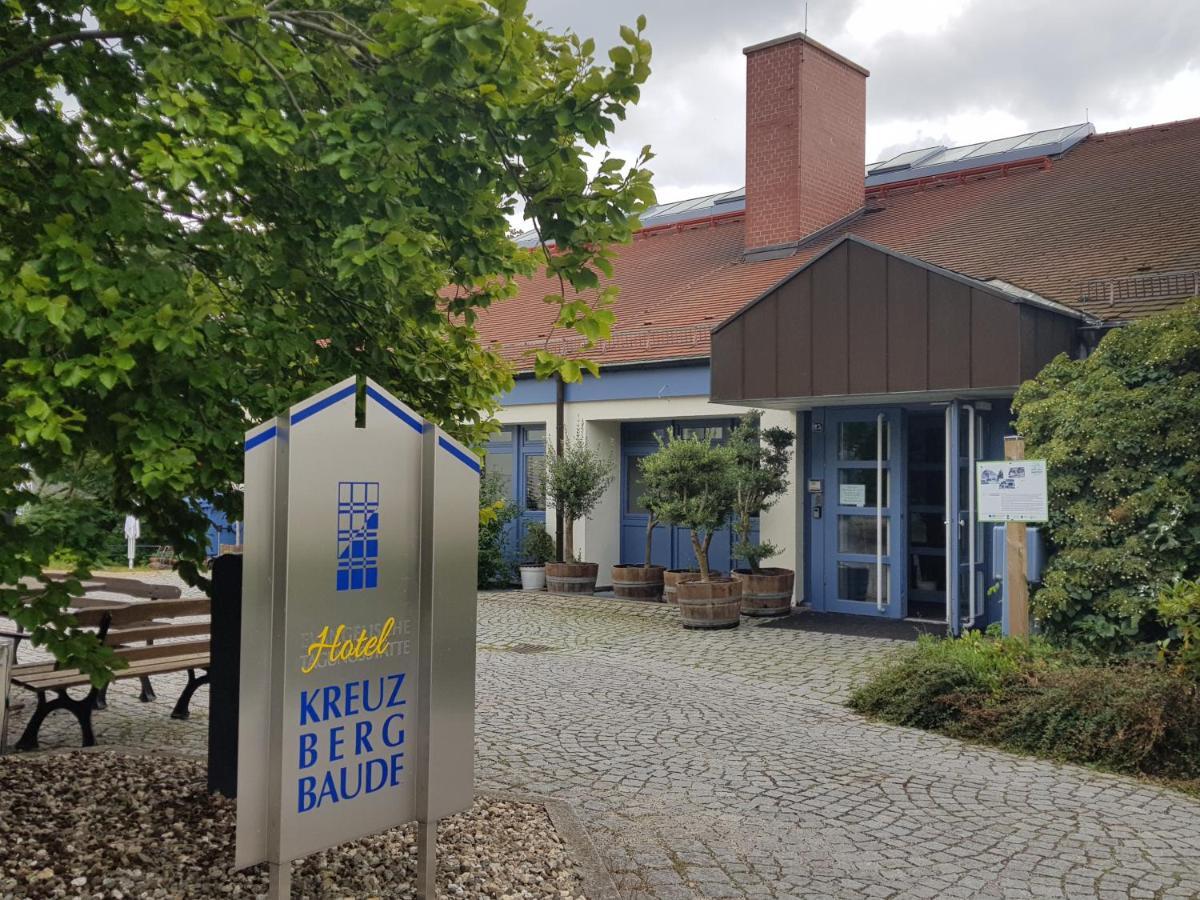 Markersdorf Hotel Kreuzbergbaude Beim Berzdorfer See Mit Wohlfuehl Sauna מראה חיצוני תמונה